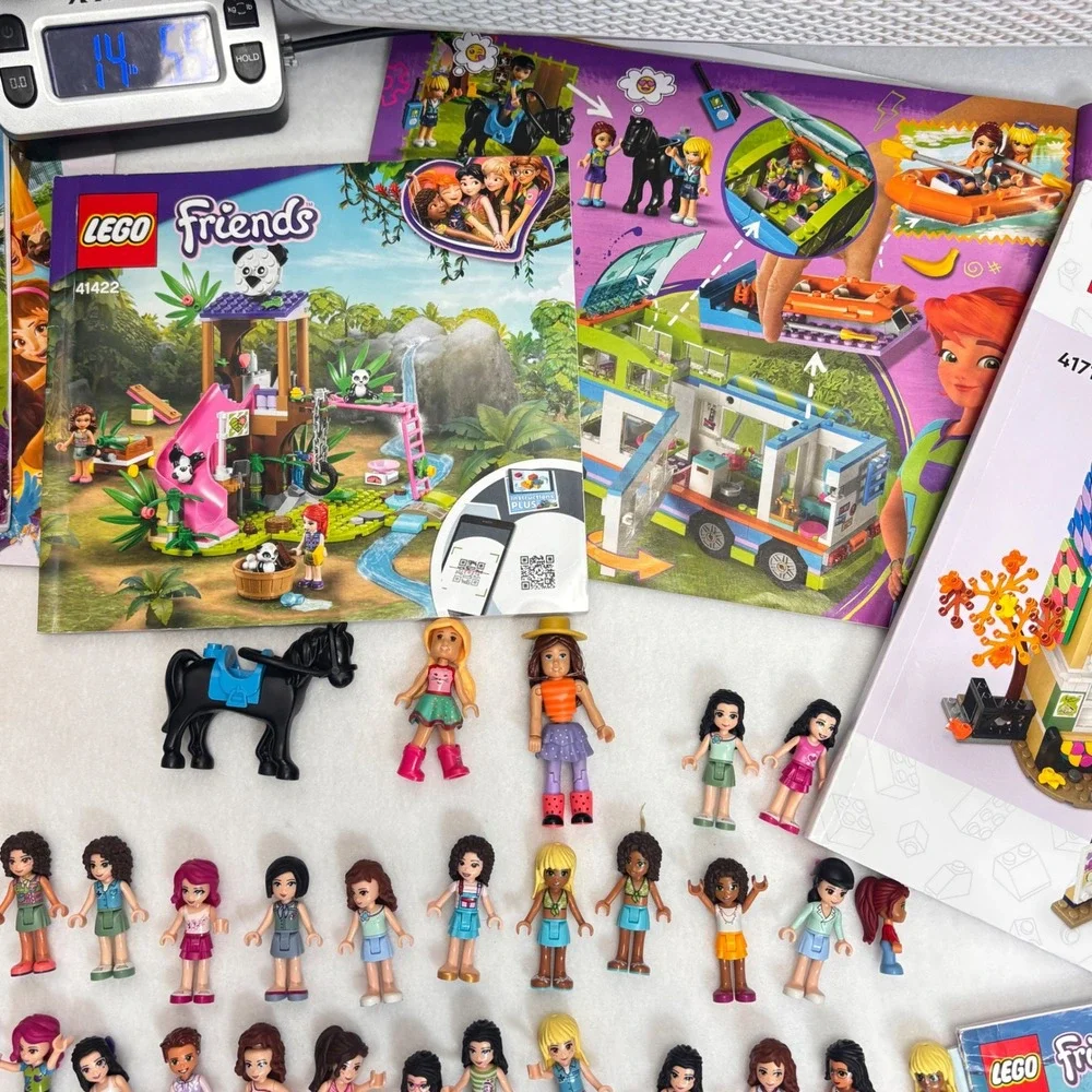 LEGO Friends Creator 14 LB Bulk Lot + 50 Minifigures + 7 Manuals + 4 Storage Box